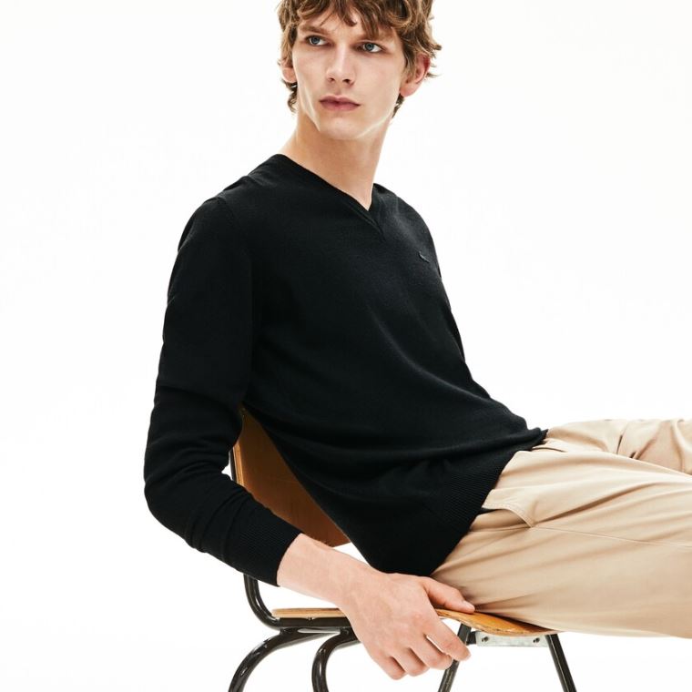 Lacoste V-neck Wool Jersey Svetrové Černé | auqMqmjK